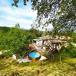 Casa Sponge Bed & Breakfast