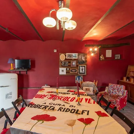 Casa Sponge Couette-café Pergola